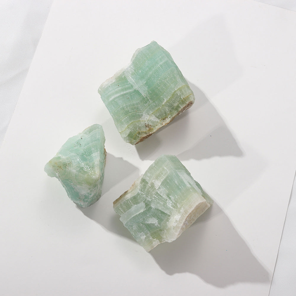 Calcita Verde Cristal Energético Bruto - Mandalay Shop