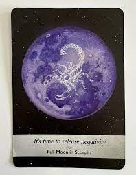 Baralho Oráculo Especial 55 Cartas Yasmin Bolland's Moonology Com Borda Roxa e Caixa De Metal - Mandalay Shop